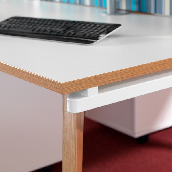 Fuze Single Desk and Toto Office Chair